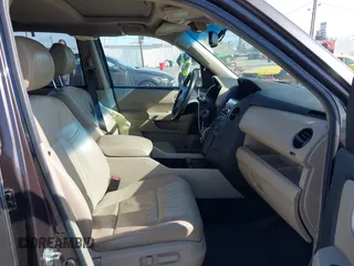 2013 Honda Pilot EX-L with VIN 5FNYF3H57DB031983, listed as a IAAI auction lot 41912221 with 148,908 mi miles. Bid and sale history available at carsss.com. Image 5.
