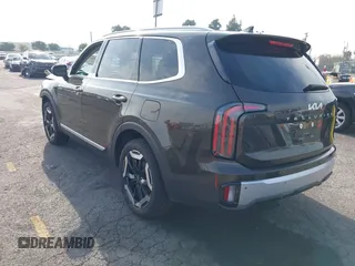 2024 Kia Telluride EX with VIN 5XYP34GC3RG521217, listed as a IAAI auction lot 41349510 with 3,798 mi miles and . Bid and sale history available at DreamBid. Image 3.