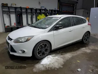 2014 Ford Focus SE with VIN 1FADP3K24EL125303, listed as a Copart auction lot 43498485 with 107,665 mi miles and Non Repairable. Bid and sale history available at carsss.com. Image 1.