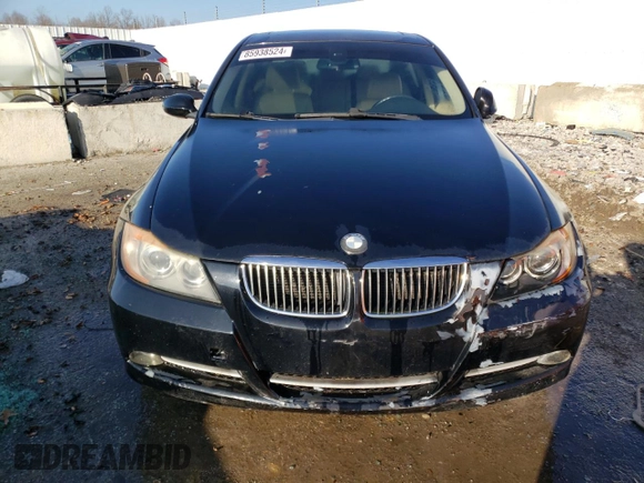 2006 BMW 3 Series 330i z VIN WBAVB33536PS19413, wystawiony jako Copart lot #85938524 z przebiegiem 168 680 mil mil oraz Nie do naprawy • Non repairable. Historia ofert i sprzedaży dostępna na DreamBid. Obrazek 5.