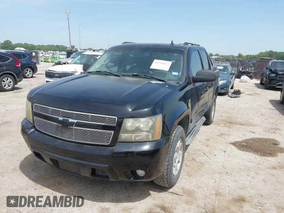 2007 Chevrolet Avalanche 3LT z VIN 3GNEC12017G152396, wystawiony jako IAAI lot #42261163 z przebiegiem Nie podano mil oraz . Historia ofert i sprzedaży dostępna na DreamBid. Obrazek 2.