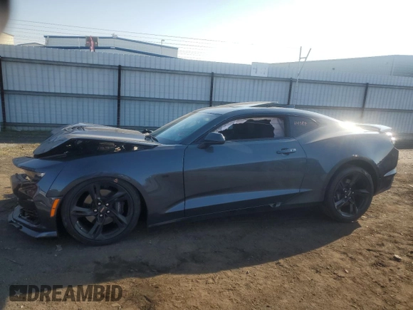 2019 Chevrolet Camaro 1SS with VIN 1G1FF1R70K0121735, listed as a Copart auction lot 71122712 with 64,187 mi miles. Bid and sale history available at carsss.com. Image 1.