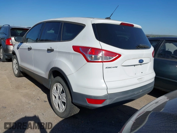 2013 Ford Escape S with VIN 1FMCU0F74DUD19224, listed as a IAAI auction lot 42020707 with 211,040 mi miles. Bid and sale history available at carsss.com. Image 3.