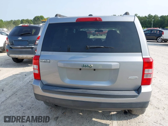 2017 Jeep Patriot Latitude with VIN 1C4NJPFB3HD183998, listed as a IAAI auction lot 42422861 with 148,477 mi miles and . Bid and sale history available at DreamBid. Image 16.