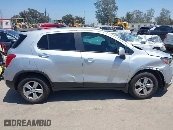 2022 Chevrolet Trax LS with VIN KL7CJKSM5NB542130, listed as a IAAI auction lot 42304634 with 43,670 mi miles and . Bid and sale history available at DreamBid. Image 13.