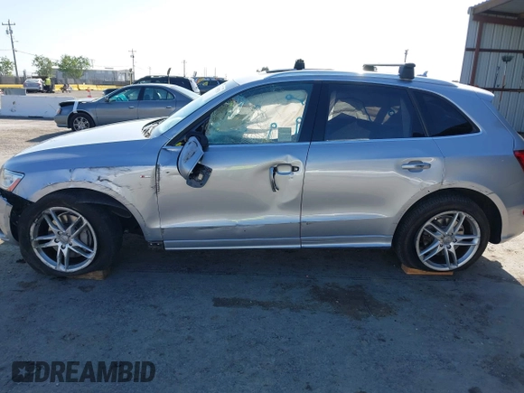 2016 Audi Q5 Prestige z VIN WA1W7AFP0GA112358, wystawiony jako IAAI lot #42085761 z przebiegiem 128 598 mil mil oraz . Historia ofert i sprzedaży dostępna na DreamBid. Obrazek 15.