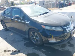 2011 Chevrolet Volt with VIN 1G1RC6E44BU102726, listed as a IAAI auction lot 42043684 with 1 mi miles. Bid and sale history available at carsss.com. Image 1.