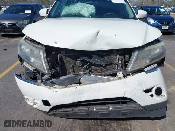 2016 Nissan Pathfinder Platinum with VIN 5N1AR2MM2GC643957, listed as a IAAI auction lot 41650970 with 165,177 mi miles. Bid and sale history available at carsss.com. Image 6.