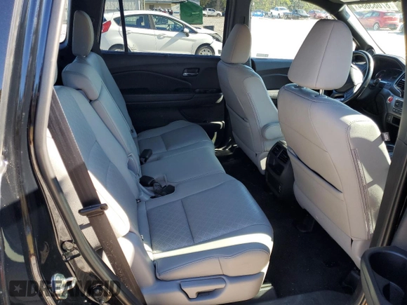 2019 Honda Passport EX-L with VIN 5FNYF7H58KB004635, listed as a Copart auction lot 87083684 with 61,022 mi miles and Salvage Title. Bid and sale history available at carsss.com. Image 11.