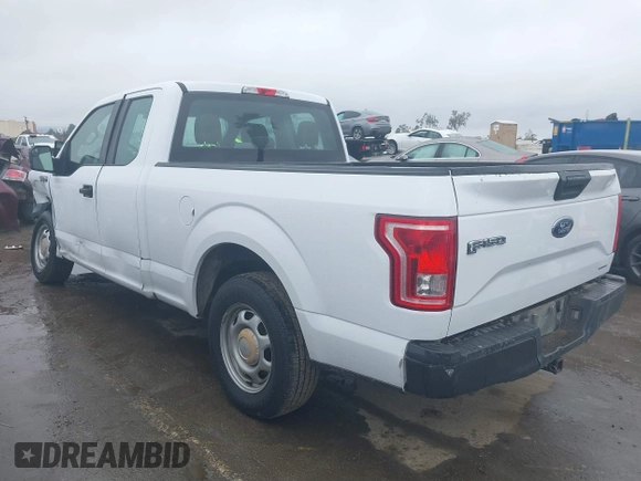 2015 Ford F-150 XL with VIN 1FTEX1C80FKE54884, listed as a IAAI auction lot 41739104 with 177,131 mi miles. Bid and sale history available at carsss.com. Image 3.