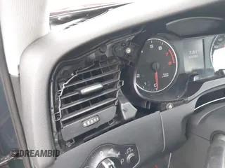 2010 Audi A4 Premium Plus z VIN WAUEFAFL5AN008852, wystawiony jako IAAI lot #41968853 z przebiegiem 119 526 mil mil oraz . Historia ofert i sprzedaży dostępna na DreamBid. Obrazek 17.