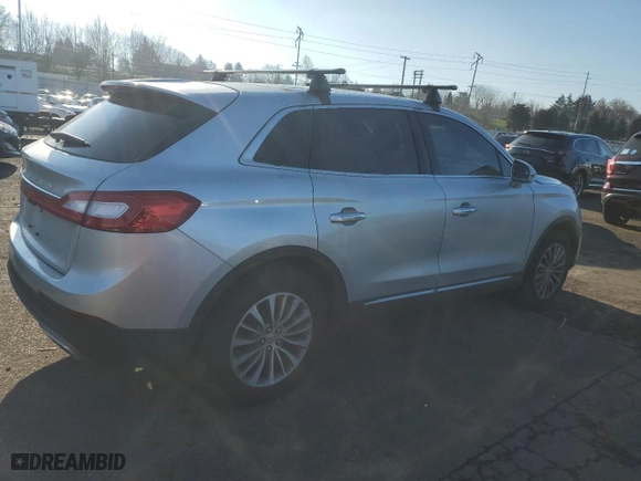 2016 Lincoln MKX Select with VIN 2LMTJ6KR3GBL38476, listed as a Copart auction lot 88902115 with 110,463 mi miles and Salvage Title. Bid and sale history available at carsss.com. Image 3.