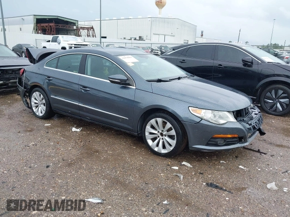 2009 Volkswagen CC Sport with VIN WVWML73C79E553395, listed as a IAAI auction lot 42078061 with 167,110 mi miles. Bid and sale history available at carsss.com. Image 1.
