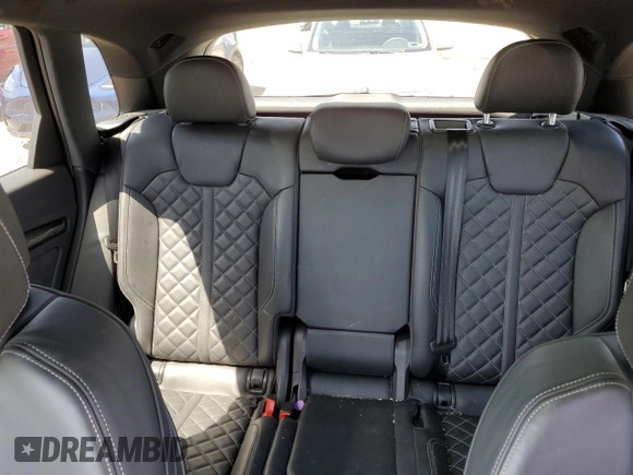 2018 Audi SQ5 Premium Plus with VIN WA1A4AFY5J2102468, listed as a Copart auction lot 56476584 with 60,139 mi miles and Salvage Title. Bid and sale history available at DreamBid. Image 10.