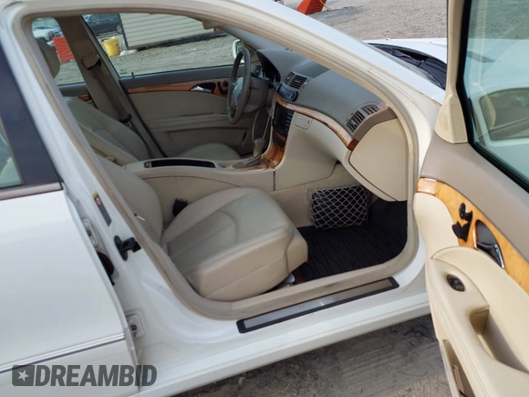2006 Mercedes-Benz E 320 CDI with VIN WDBUF26J36A953184, listed as a IAAI auction lot 41520084 with 294,843 mi miles and . Bid and sale history available at DreamBid. Image 5.