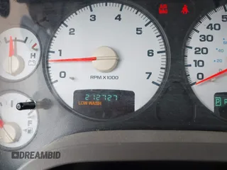 2005 Dodge 1500 SLT with VIN 1D7HA18N25S292452, listed as a IAAI auction lot 42197098 with 212,727 mi miles and . Bid and sale history available at DreamBid. Image 7.