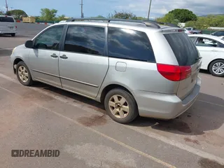 2004 Toyota Sienna CE with VIN 5TDZA23C84S003172, listed as a IAAI auction lot 41499861 with 292,374 mi miles. Bid and sale history available at carsss.com. Image 3.
