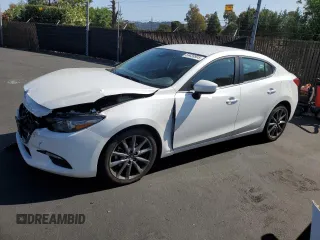 2018 Mazda 3 Touring z VIN 3MZBN1V36JM244802, wystawiony jako Copart lot #59439905 z przebiegiem 23 361 mil mil oraz Szkoda całkowita • Salvage title. Historia ofert i sprzedaży dostępna na DreamBid. Obrazek 1.