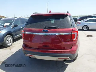 2017 Ford Explorer with VIN 1FM5K8B85HGB77093, listed as a IAAI auction lot 41845688 with 124,275 mi miles and . Bid and sale history available at DreamBid. Image 16.