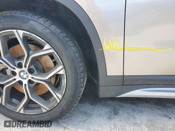 2021 BMW X1 sDrive28i with VIN WBXJG7C08M5S33866, listed as a Copart auction lot 54729715 with Not Provided miles and Salvage Title. Bid and sale history available at DreamBid. Image 13.