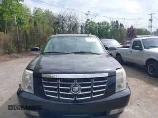 2009 Cadillac Escalade z VIN 1GYFK23269R124693, wystawiony jako IAAI lot #42242246 z przebiegiem 184 973 mil mil oraz . Historia ofert i sprzedaży dostępna na DreamBid. Obrazek 12.