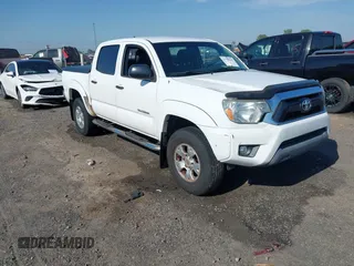 2015 Toyota Tacoma PreRunner with VIN 5TFJU4GN0FX069112, listed as a IAAI auction lot 41998443 with 49,593 mi miles and . Bid and sale history available at DreamBid. Image 1.
