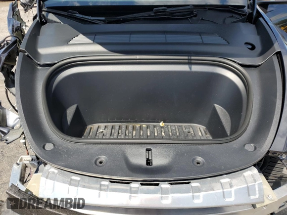 2025 Tesla Model Y Long Range with VIN 7SAYGDED8SF241779, listed as a Copart auction lot 51899205 with 12,409 mi miles and Salvage Title. Bid and sale history available at DreamBid. Image 12.