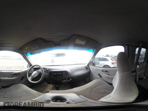 1999 Ford F-150 с VIN 1FTRX18W2XNB30523, выставлен на аукционе IAAI как лот 41617531 с пробегом 319 673 миль миль и . История ставок и продаж доступна на DreamBid. Изображение 18.