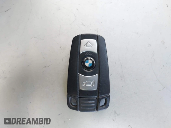 2012 BMW 3 Series 328i with VIN WBAUT9C55CA192175, listed as a IAAI auction lot 42620805 with 80,320 mi miles and . Bid and sale history available at DreamBid. Image 11.