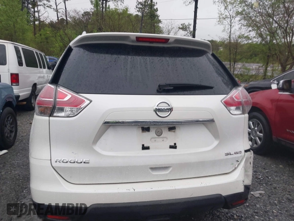 2015 Nissan Rogue SL with VIN 5N1AT2MVXFC760372, listed as a IAAI auction lot 41970884 with 196,344 mi miles. Bid and sale history available at carsss.com. Image 16.
