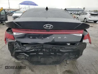 2022 Hyundai Elantra SEL z VIN KMHLN4AG7NU245746, wystawiony jako Copart lot #48896585 z przebiegiem 35 758 mil mil oraz Szkoda całkowita • Salvage title. Historia ofert i sprzedaży dostępna na DreamBid. Obrazek 6.
