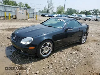 2002 Mercedes-Benz SLK z VIN WDBKK66F32F238778, wystawiony jako Copart lot #58210895 z przebiegiem 93 879 mil mil oraz Szkoda całkowita • Salvage title. Historia ofert i sprzedaży dostępna na DreamBid. Obrazek 1.