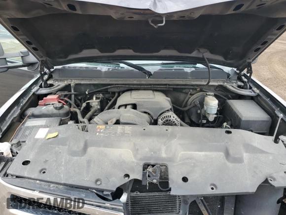 2011 Chevrolet Silverado 1500 LT with VIN 3GCPKSE33BG283936, listed as a Copart auction lot 55745525 with 282,464 mi miles and Clean Title. Bid and sale history available at DreamBid. Image 11.