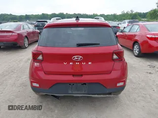 2022 Hyundai Venue SEL z VIN KMHRC8A3XNU151557, wystawiony jako IAAI lot #42492414 z przebiegiem 33 954 mil mil oraz . Historia ofert i sprzedaży dostępna na DreamBid. Obrazek 16.