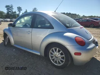 2004 Volkswagen New Beetle Coupe GLS with VIN 3VWCK31C54M418460, listed as a Copart auction lot 70698434 with 147,072 mi miles and Salvage Title. Bid and sale history available at carsss.com. Image 2.