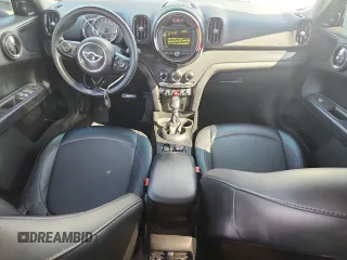 2018 MINI Countryman Cooper with VIN WMZYS7C3XJ3E07788, listed as a Copart auction lot 59020615 with 72,585 mi miles and Clean title. Bid and sale history available at DreamBid. Image 8.