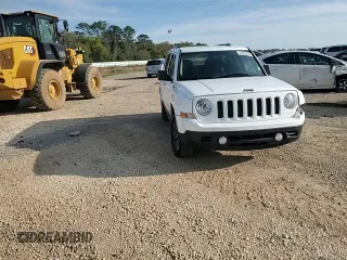 2016 Jeep Patriot Sport SE z VIN 1C4NJPBA9GD642186, wystawiony jako Copart lot #50650435 z przebiegiem 103 075 mil mil oraz Szkoda całkowita • Salvage title. Historia ofert i sprzedaży dostępna na DreamBid. Obrazek 11.
