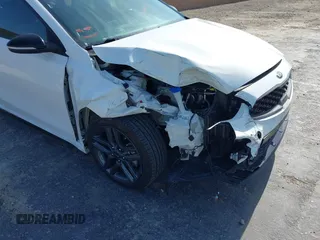 2020 Kia Forte GT-Line with VIN 3KPF34AD1LE260672, listed as a IAAI auction lot 39477221 with 54,542 mi miles. Bid and sale history available at carsss.com. Image 6.