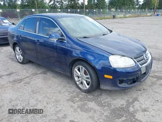 2006 Volkswagen Jetta 1.9L TDI с VIN 3VWST81K86M010258, выставлен на аукционе IAAI как лот 42313051 с пробегом 237 952 миль миль и . История ставок и продаж доступна на DreamBid. Изображение 1.