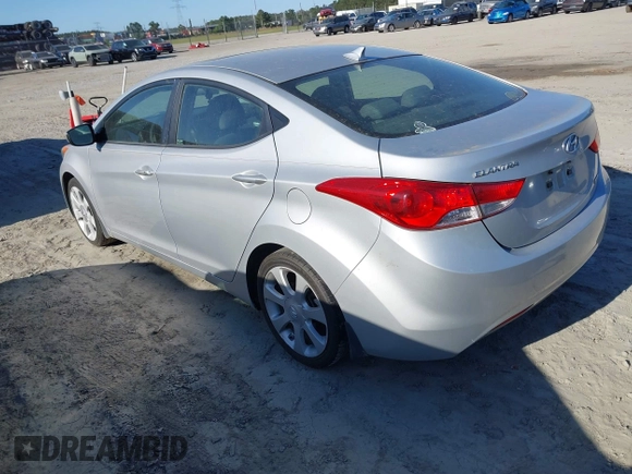 2013 Hyundai Elantra GLS с VIN KMHDH4AE9DU686917, выставлен на аукционе IAAI как лот 42039008 с пробегом Не указан миль и . История ставок и продаж доступна на DreamBid. Изображение 3.