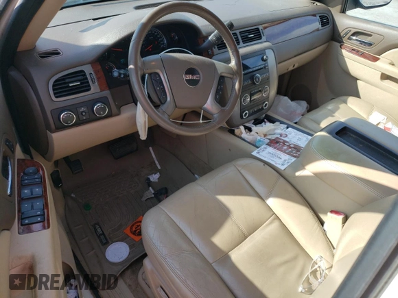2011 GMC Yukon SLT with VIN 1GKS2CE03BR364350, listed as a Copart auction lot 46996275 with 176,977 mi miles and Salvage Title. Bid and sale history available at carsss.com. Image 8.