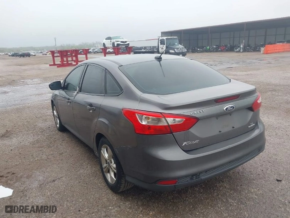 2014 Ford Focus SE with VIN 1FADP3F22EL171397, listed as a IAAI auction lot 41966681 with 182,303 mi miles. Bid and sale history available at carsss.com. Image 3.