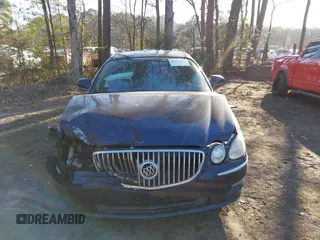 2008 Buick LaCrosse CXL with VIN 2G4WD582881134977, listed as a IAAI auction lot 41447032 with 110,411 mi miles. Bid and sale history available at carsss.com. Image 12.