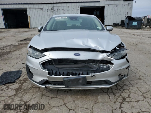 2019 Ford Fusion Hybrid SE with VIN 3FA6P0LU1KR242759, listed as a Copart auction lot 50991255 with 163,440 mi miles and Clean Title. Bid and sale history available at carsss.com. Image 5.