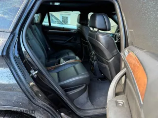 2012 BMW X6 50i with VIN 5UXFG8C56CLZ97342, listed as a Copart auction lot 85743794 with 114,122 mi miles and Clean Title. Bid and sale history available at carsss.com. Image 6.