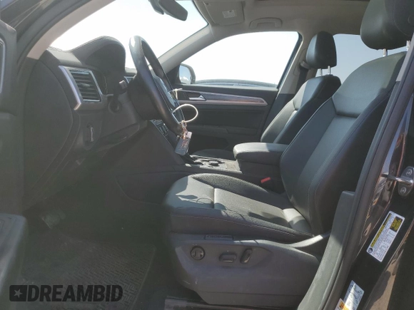 2019 Volkswagen Atlas SEL with VIN 1V2MR2CA1KC558169, listed as a Copart auction lot 53839925 with 95,852 mi miles and Salvage title. Bid and sale history available at DreamBid. Image 7.