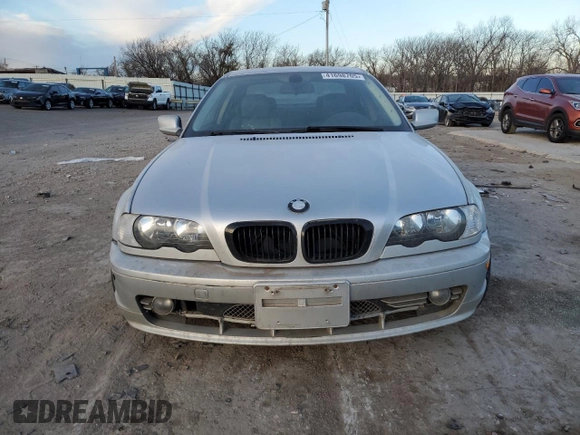 2001 BMW 3 Series 330Ci with VIN WBABN53421JU37173, listed as a Copart auction lot 41698705 with 292,771 mi miles and Clean Title. Bid and sale history available at carsss.com. Image 5.