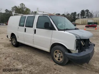 2005 Chevrolet Express Cargo Van with VIN 1GCFG15XX51178582, listed as a Copart auction lot 43621175 with 215,504 mi miles and Salvage Title. Bid and sale history available at carsss.com. Image 4.