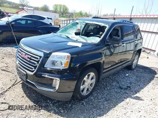 2016 GMC Terrain SLT z VIN 2GKFLUE34G6228035, wystawiony jako IAAI lot #41971688 z przebiegiem 94 578 mil mil oraz . Historia ofert i sprzedaży dostępna na DreamBid. Obrazek 2.