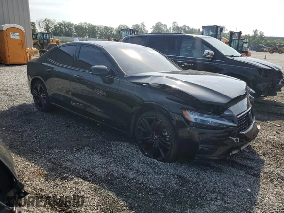 2024 Volvo S60 Plus Black Edition с VIN 7JRL12TH3RG308082, выставлен на аукционе Copart как лот 60137305 с пробегом 33 904 миль миль и Списание • Salvage title. История ставок и продаж доступна на DreamBid. Изображение 4.